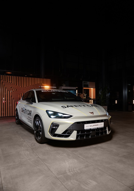CUPRA Tribe